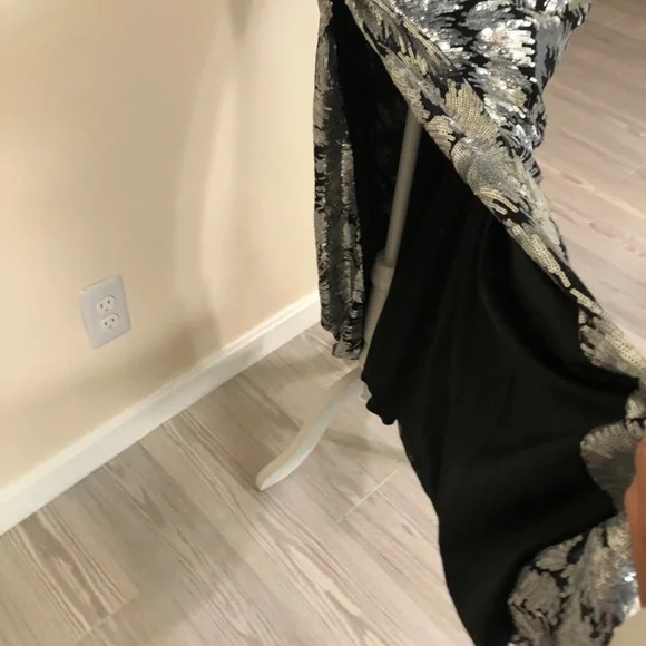 Strapless sequins - Picture 3 of 8